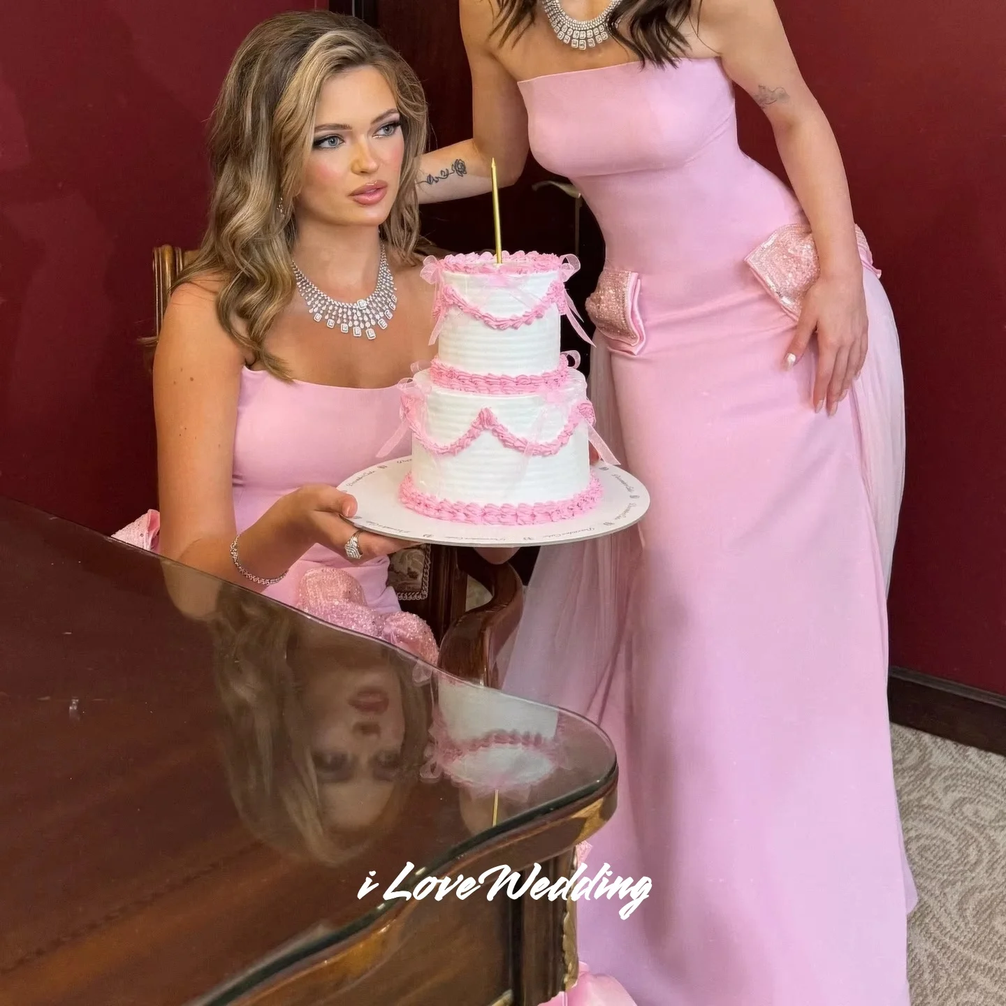 فساتين سهرة وردية بدون حمالات 2025 بدون أكمام مطرز بفيونكة حورية البحر بدون ظهر بطول الأرض مطوي لحفلات الزفاف حسب الطلب #5