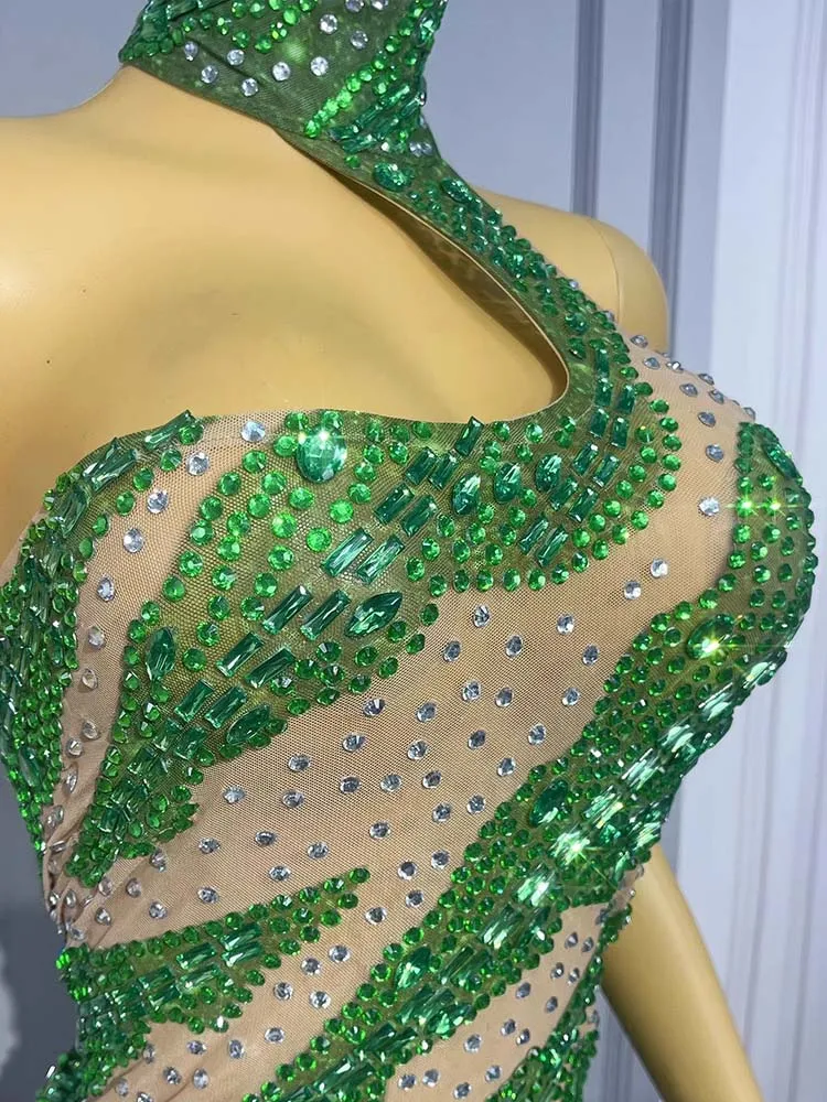 Wysokiej jakości zielona sukienka z cyrkoniami, seksowna, z odkrytymi plecami i wiązaniem na szyi, nowa kolekcja 2025, odzież damska na zamówienie.