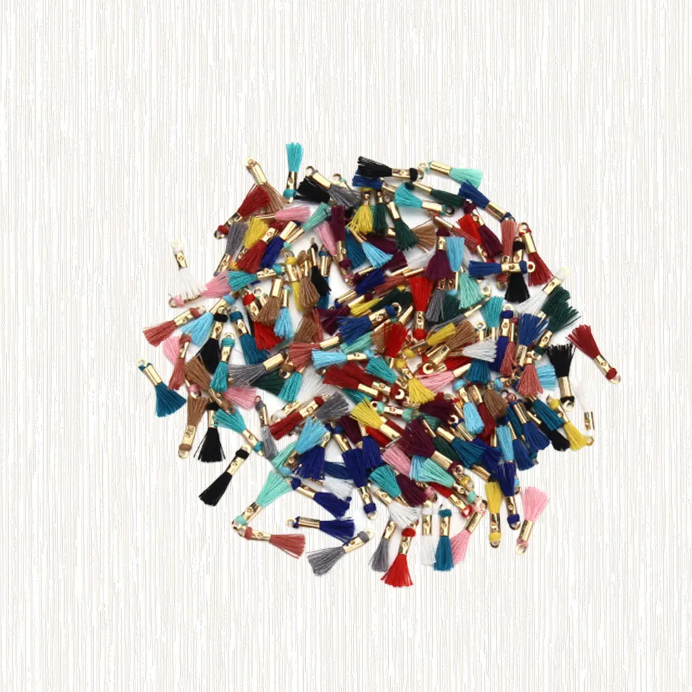 

100 pcs Keychain Tassels Diy Cotton Thread Clip For Backpack Bracelet Earring Jewelry Craft Accessory Mixed Color Handmade