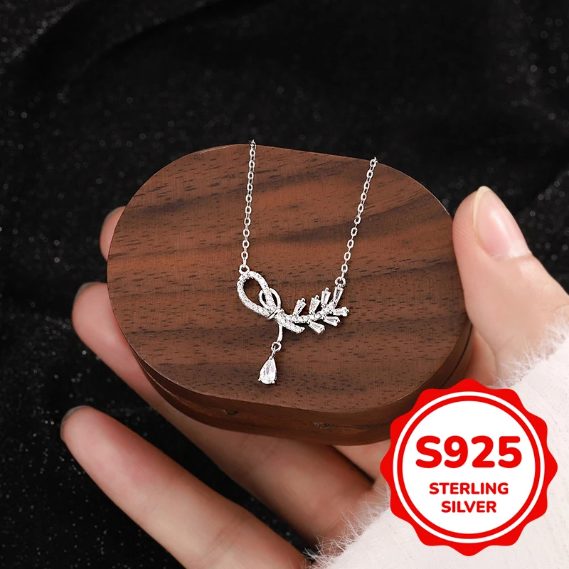 

S925 Sterling Silver Spicy Peace An Necklace Niche High-end Collarbone Chain