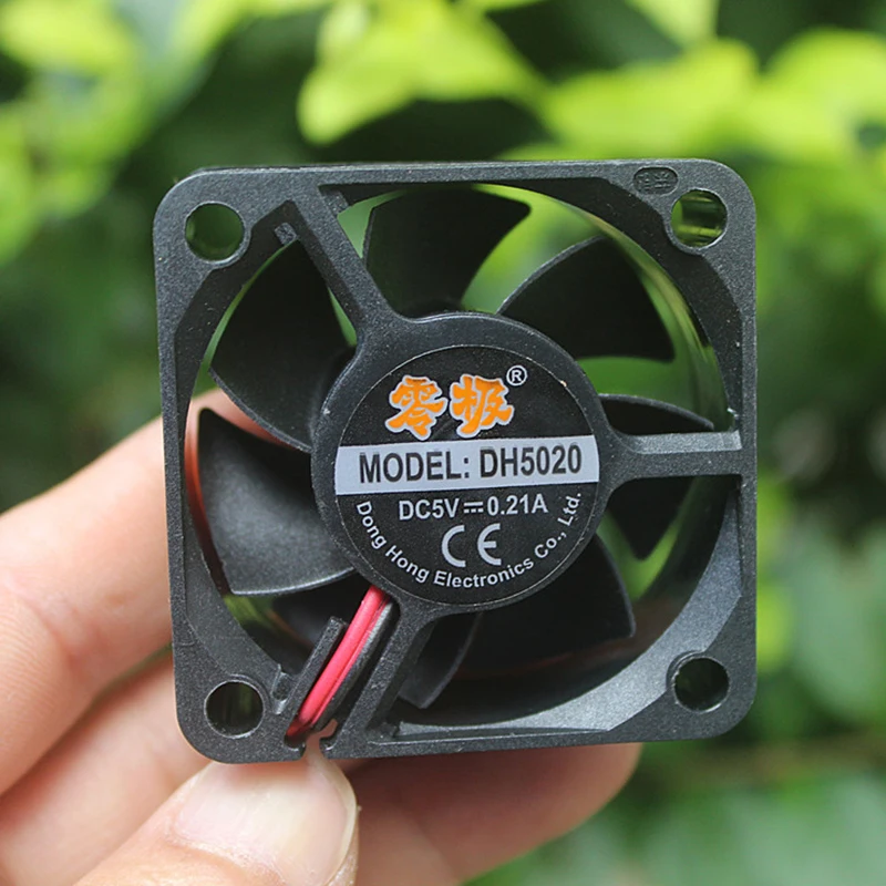 5020冷却ファン DC5V 0.28A コンピュータシャーシ電源マザーボード冷却ファン
