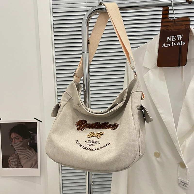 2025 Nuova borsa a tracolla in stile coreano: borsa in tela con stampa di lettere, spaziosa e leggera, perfetta per la scuola, il lavoro e lo shopping