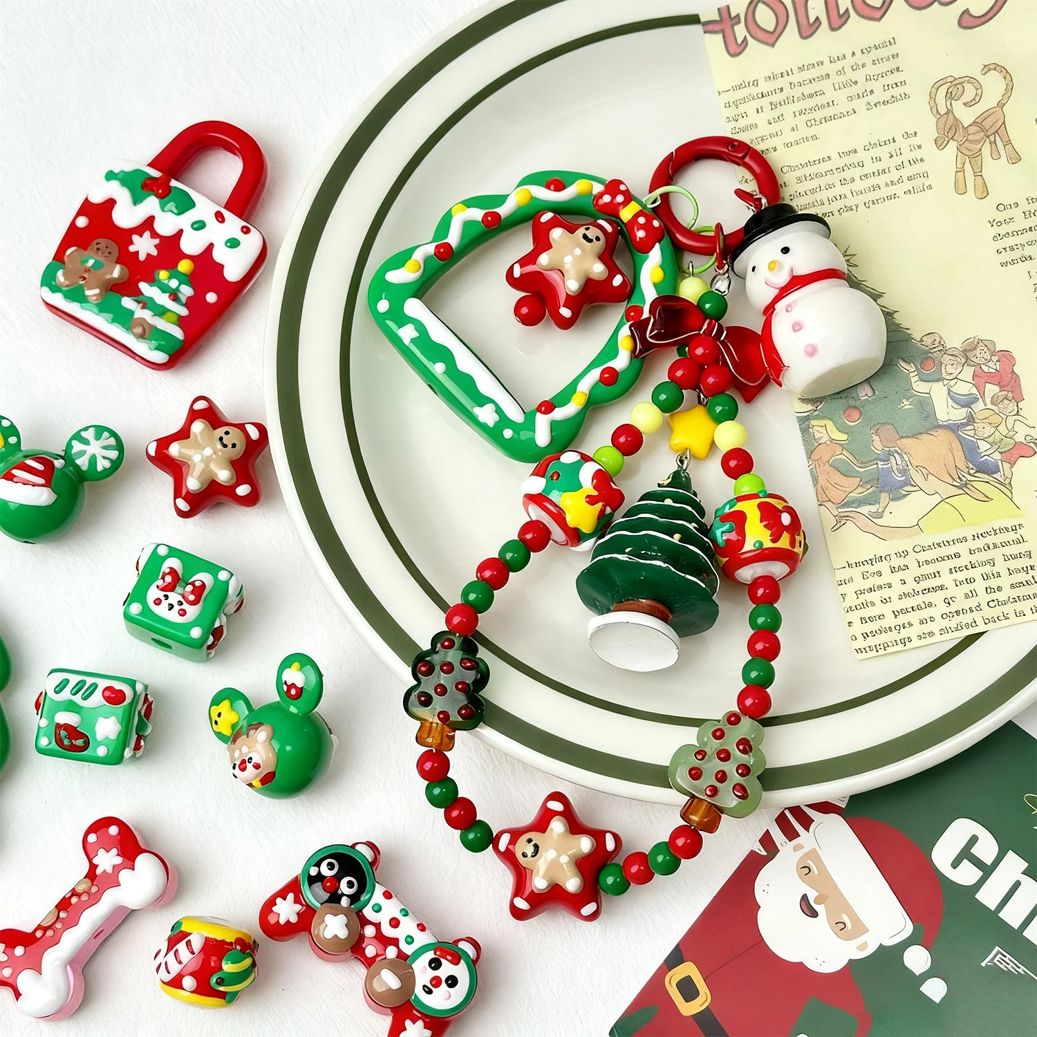 Christmas Creative Resin Mini Hand-Painted Beads Acrylic Bead DIY Kit Phone Pendant For Women Bracelet Charm Party Jewelry