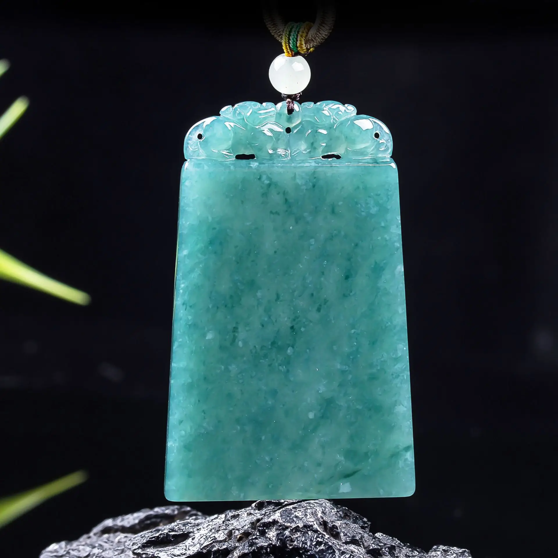 

Natural Myanmar Jadeite Pixiu Pendant Necklace Real Jade Jewelry Accessories Carved Amulet Designer Vintage Gifts for Women