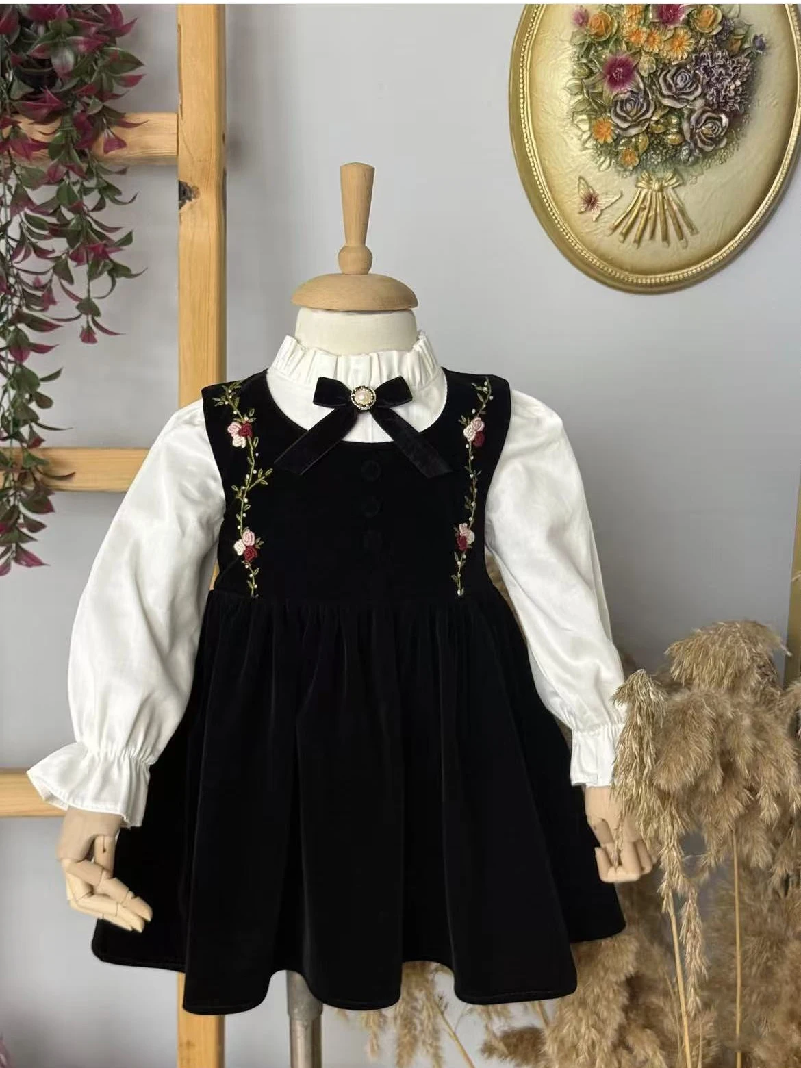 Autumn Girls Long Sleeves Handmade Embroidered Flower Black Dress For Casual Party Birthday Wedding Photography C442