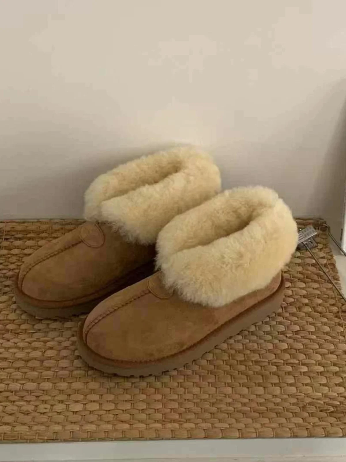 Sandpo Mette with Logo Sheepskin and Fur Snow Boots Thick Sole Increased Suede Double Purpose Lazy Fleece Large Cotton-padded...