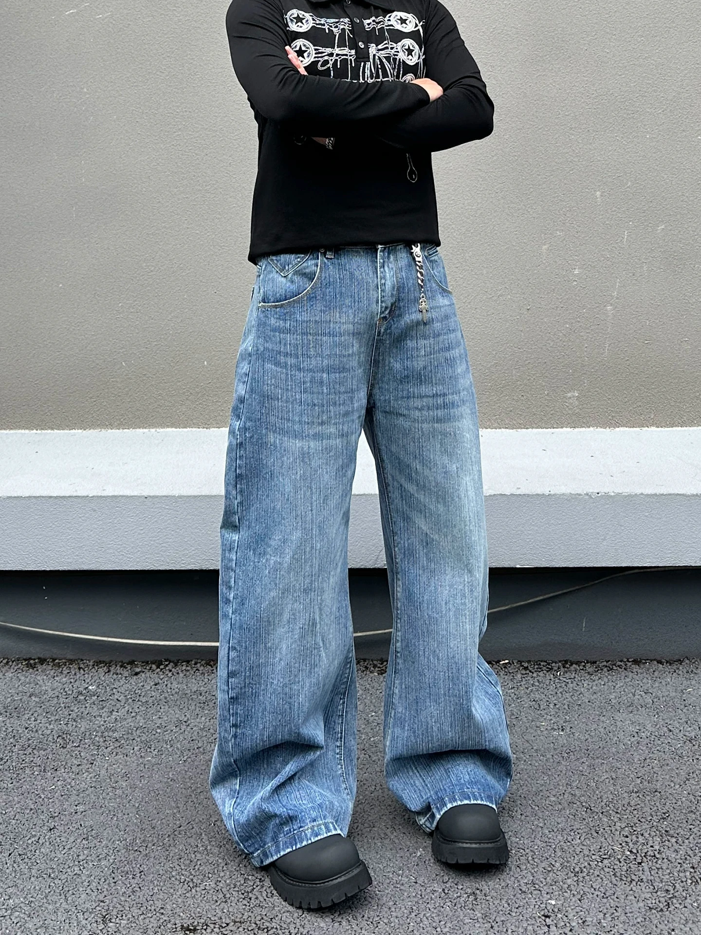 Retro Men's Denim Pants with Rivet Beads Paris Buckle Bamboo Texture Autumn Commuter Loose Wide Leg Long Trousers