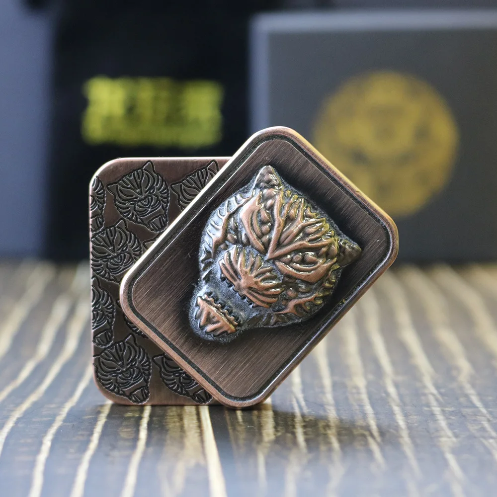 Cabeça de tigre de metal empurrar cartão slider magnético moeda háptica ansiedade tdah alívio do estresse brinquedos edc slider escritório portátil gadgets