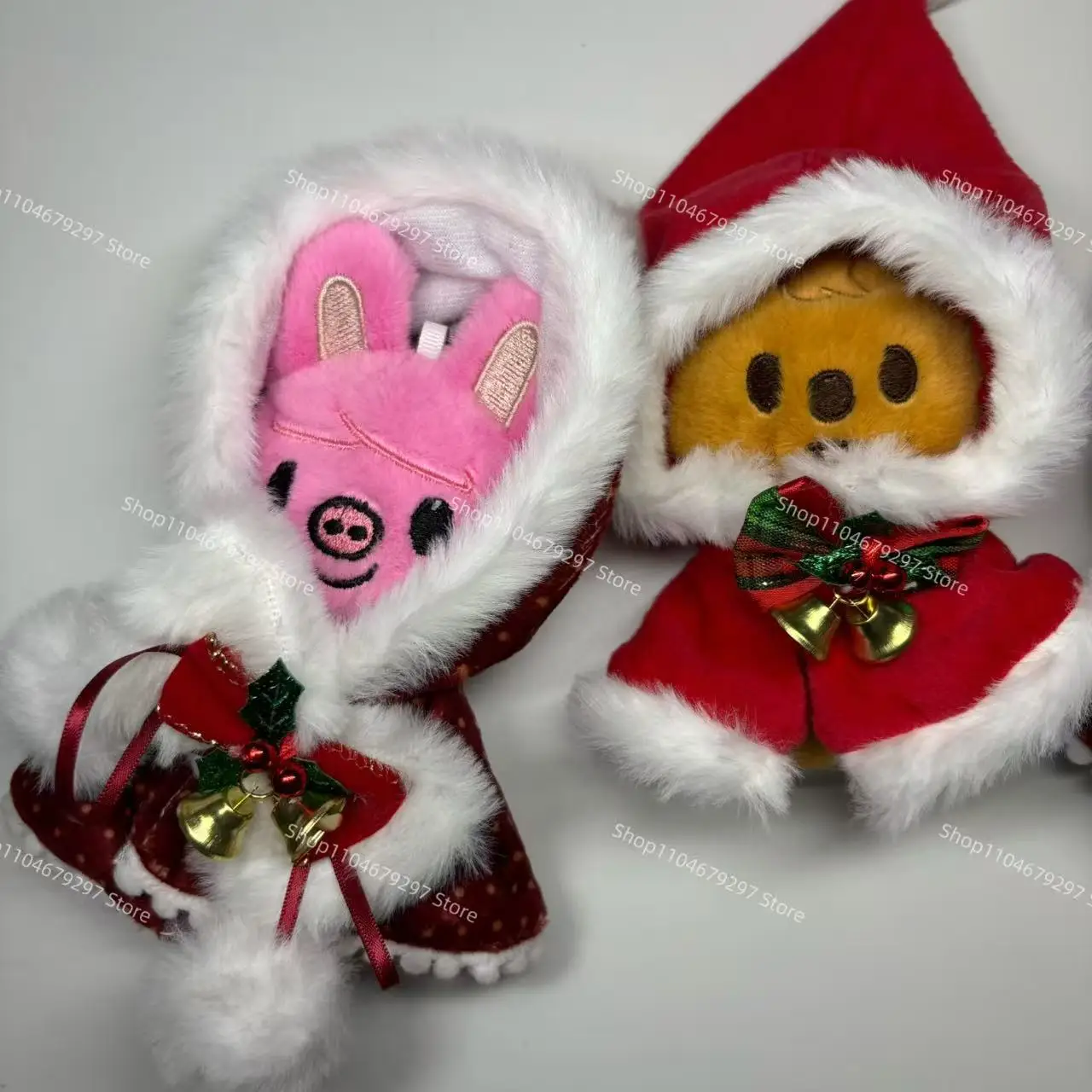 16 SKZOO أفخم سلاسل المفاتيح Straykids عيد الميلاد شال دلو القوس المظلة عيد الميلاد قبعة ألعاب من نسيج مخملي دمية لعبة أطفال SKZ أفخم دمية