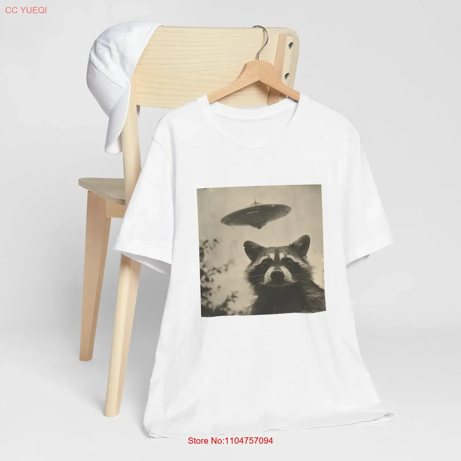 Raccoon UFO T Shirt Funny Retro Alien Vintage Style Raccon Relaxed Cotton Meme Lovers  vintage Washed fashion Unisex