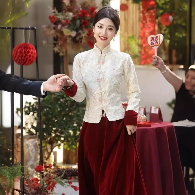 

New Chinese-style cheongsam toasting style banquet fashion dress long-sleeved clothing