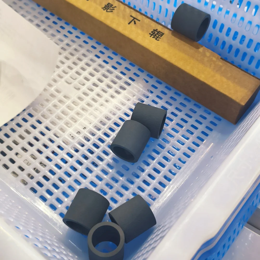 

100 шт. RL1-1370 RL1-3167 RL1-0540 RL1-0542 RL1-2891 Ролик захвата шин для HP 1320 3005 P3015 2035 2055 2727 RM1-6414 RM1-3763 R