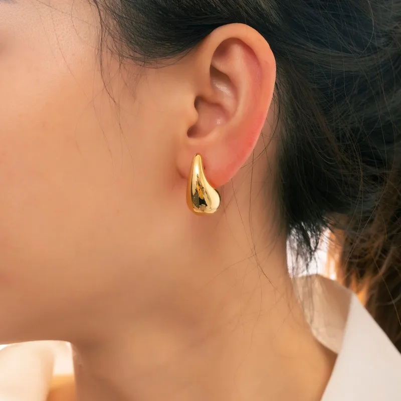 Small Gold Color Water Drop Stud Earring for Women Ear Jewelry Simple Valentine\'s Day Gift