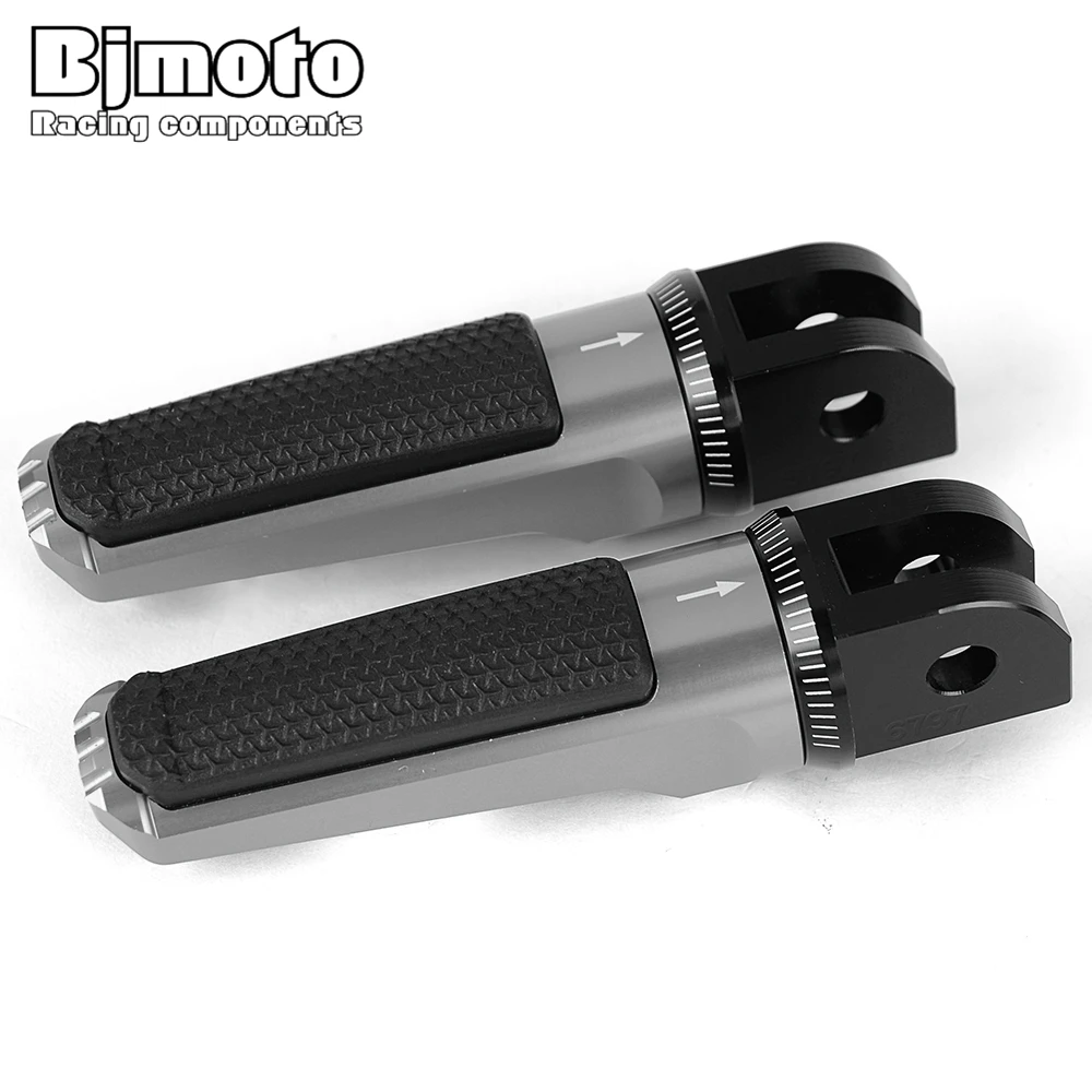 Motorcycle Front Foot Pegs Rider Pedal Footrest For TRIUMPH BONNEVILLE T100/T120 BOBBER DAYTONA 675 R SPEED TRIPLE R TWIN