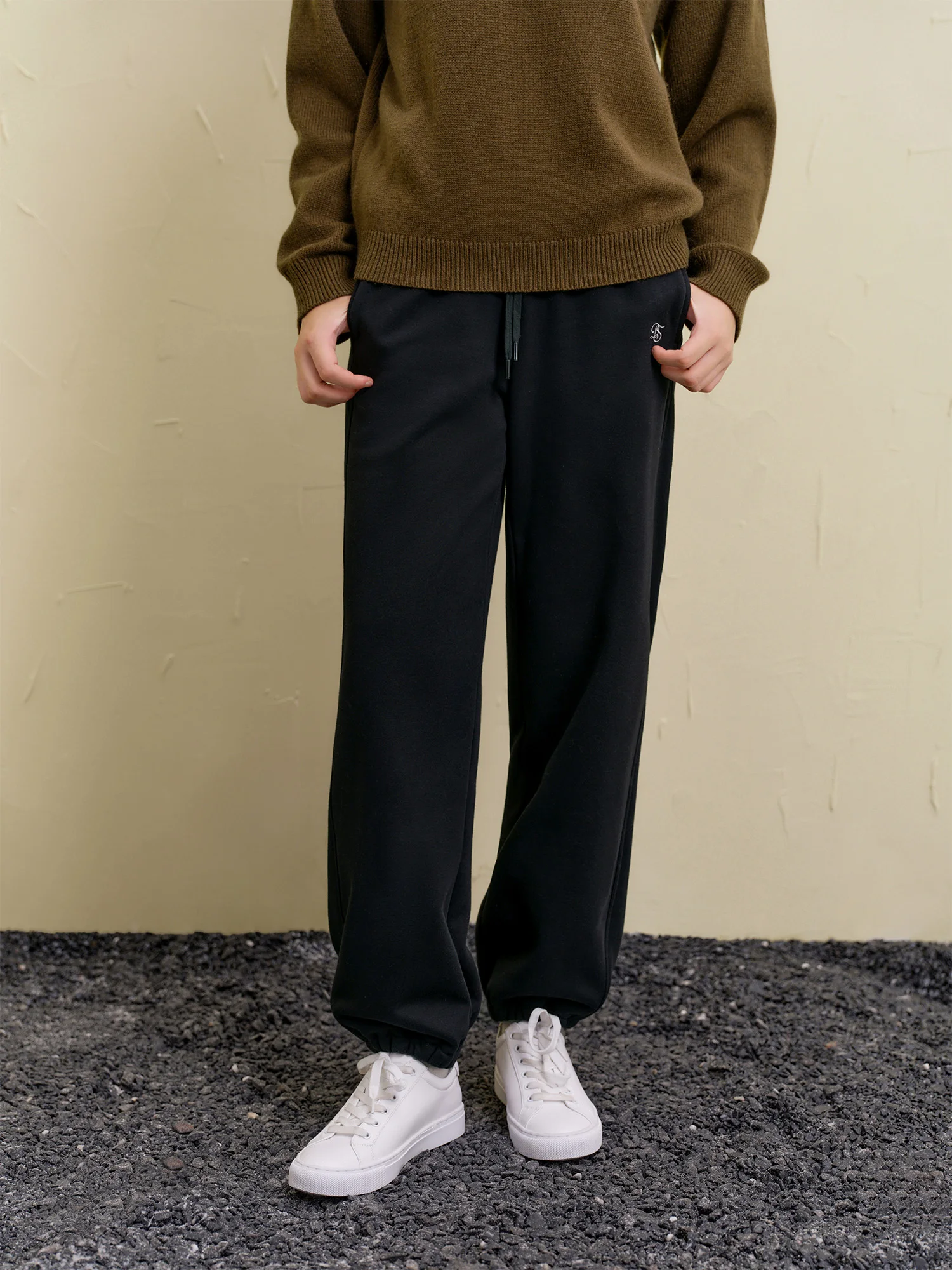 

DUSHU Women Winter Casual Pants Plush Thicken Black Commuter Trousers Sports Style Female Winter Cotton Pant 24DS84497