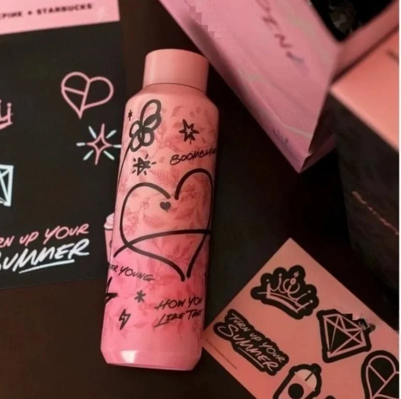 

Новая изолированная чашка Idol Limited Edition из нержавеющей стали с розовым и белым граффити, милая чашка для холодного кофе, подарок на день рождения для девочки
