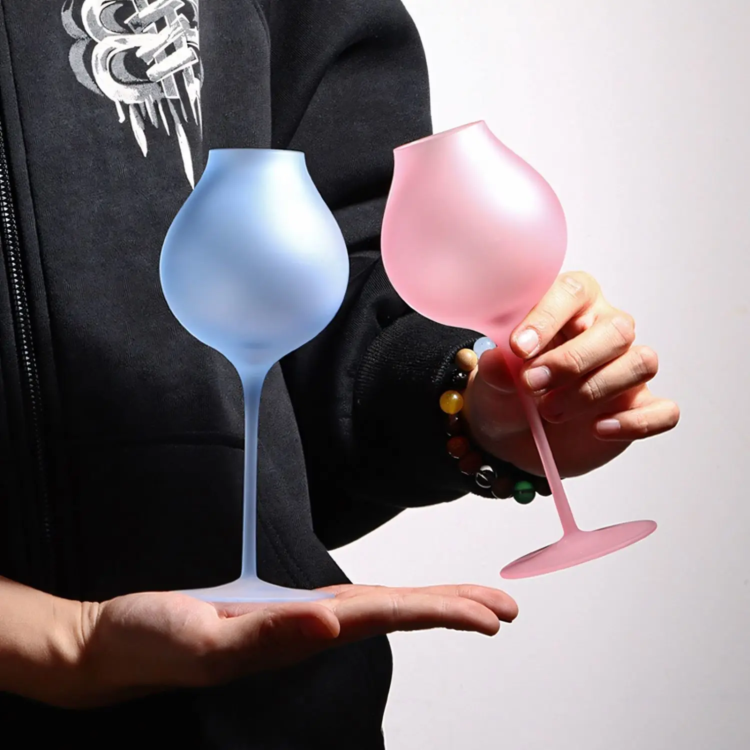 Frosted Gradient Cocktail Glass with Luxe Feel, Elegant Wine Glass for Home Bar or KTV Nights, Niche Champagne Goblet Shines
