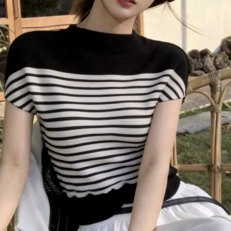 Miyake Pleated 2026 New Original Summer High-End Striped Women's Textured Corn Grain Slim Fit Versatile Top Women's Blouse Pleat
