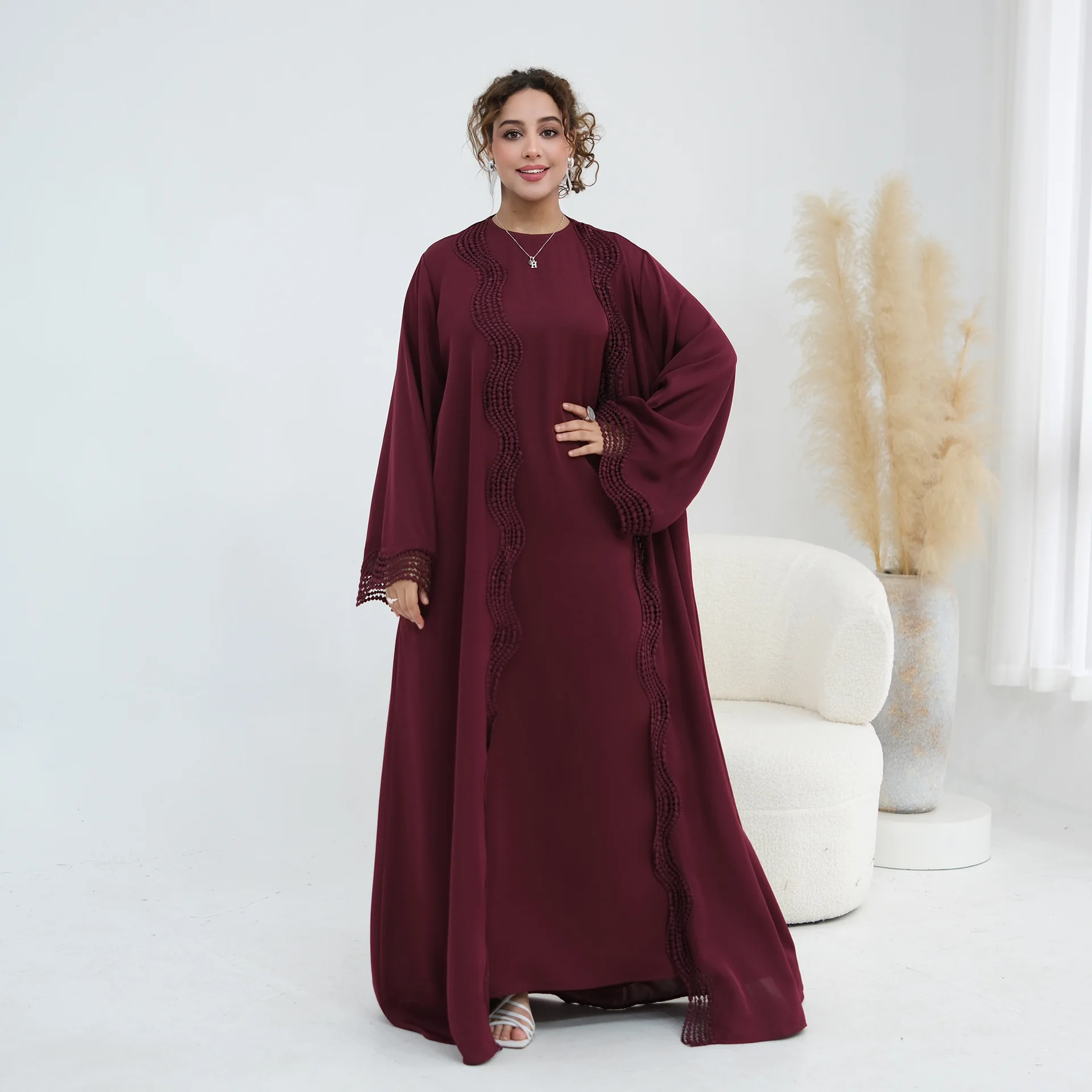 

Plus Size Two Piece Set Wave Lace Trim Cardigan And Casual Inner Dress Open Kimono Abaya Elegant Women Fashion Islam Outfit Robe