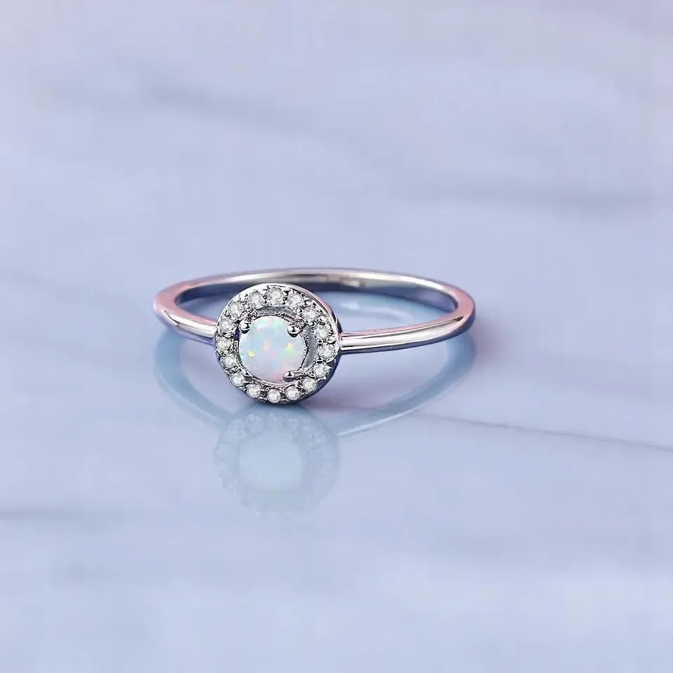 Elegant Y2K New Stainless Steel Exquisite Round Opal Stone Ring for Women Light Luxury Elegant Ear Studies Holiday Jewelry Gift