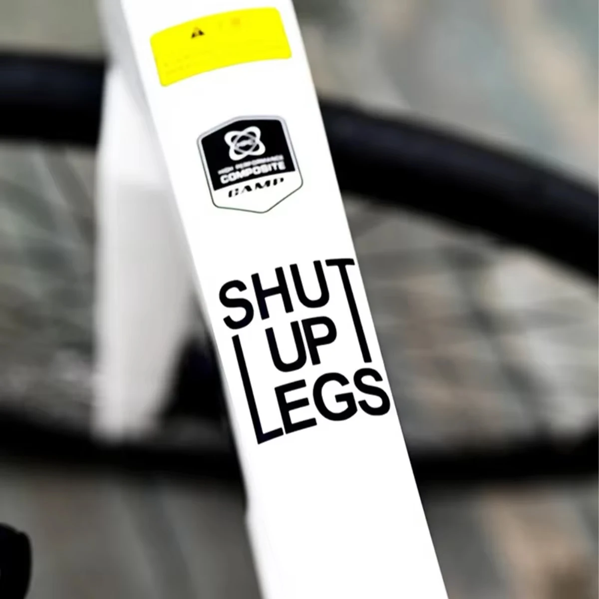 SHUT UP LEGS Letter Bicycle Frame Sticker, Funny Text Pattern Personalized Bike Decor Decal