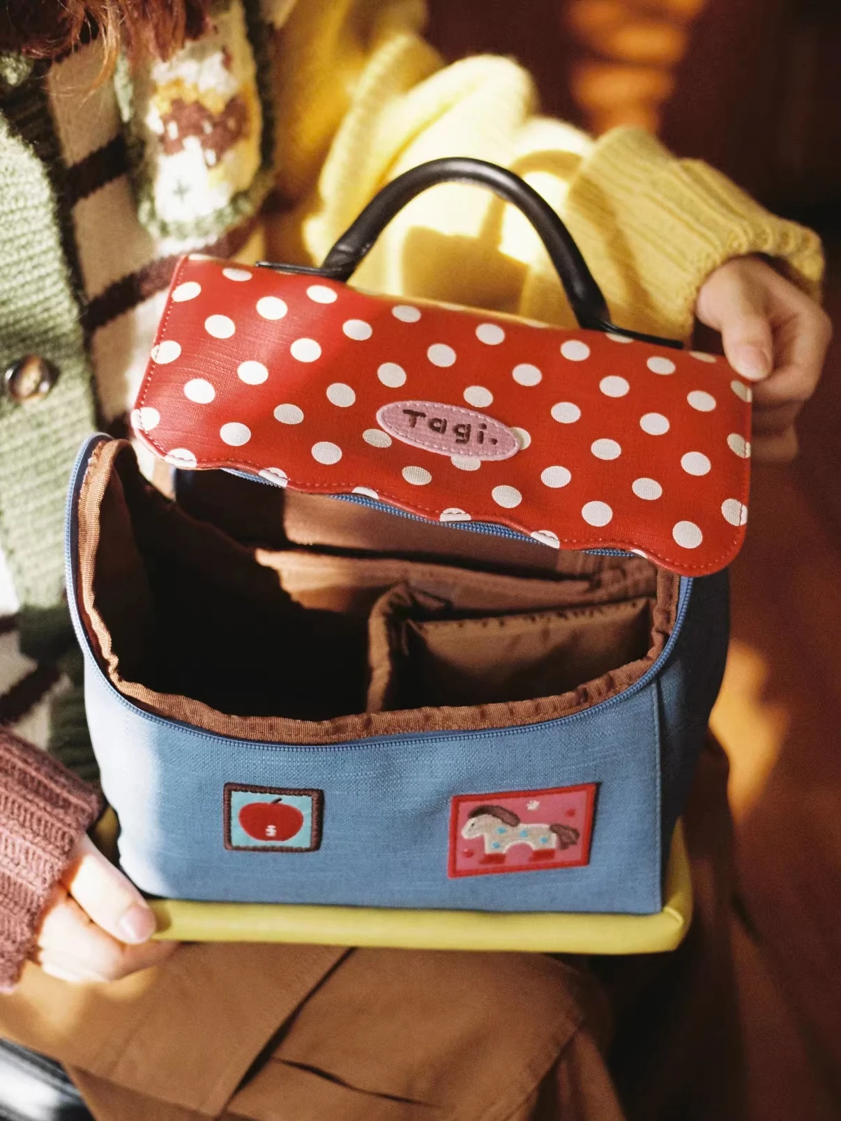 tagi-little-magi-tower-leather-wash-bag-large-capacity-storage-bag-camera-makeup-bag-waterproof-durable-multifunctional