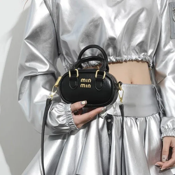 

2025 A/W Big Work Tote for Professionals, Spacious Laptop Bag Multi-functional Shoulder Crossbody, Commuter Bag for Office