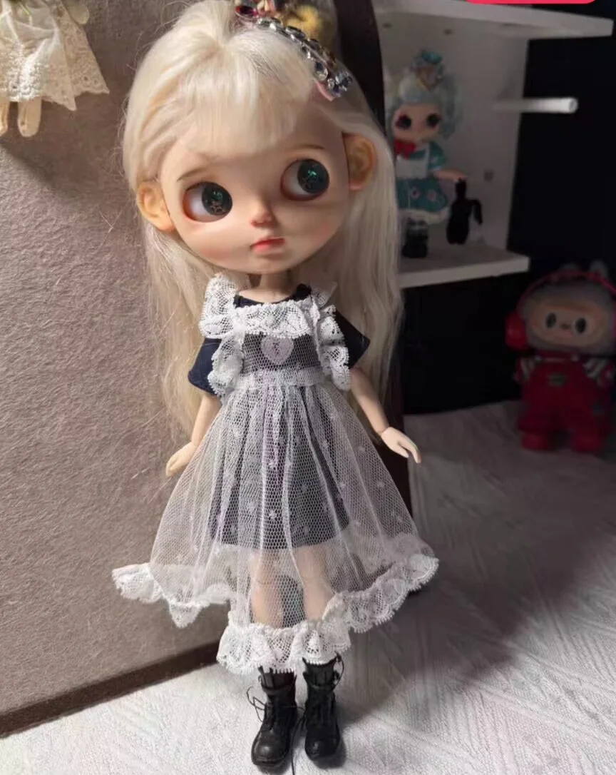 

2 шт. винтажный ретро-стиль Blythe/landoudou, белый кружевной комбинезон + черное платье-футболка (подходит для Lulu, oxy24, Ob22,24,26,zone, Jenny)