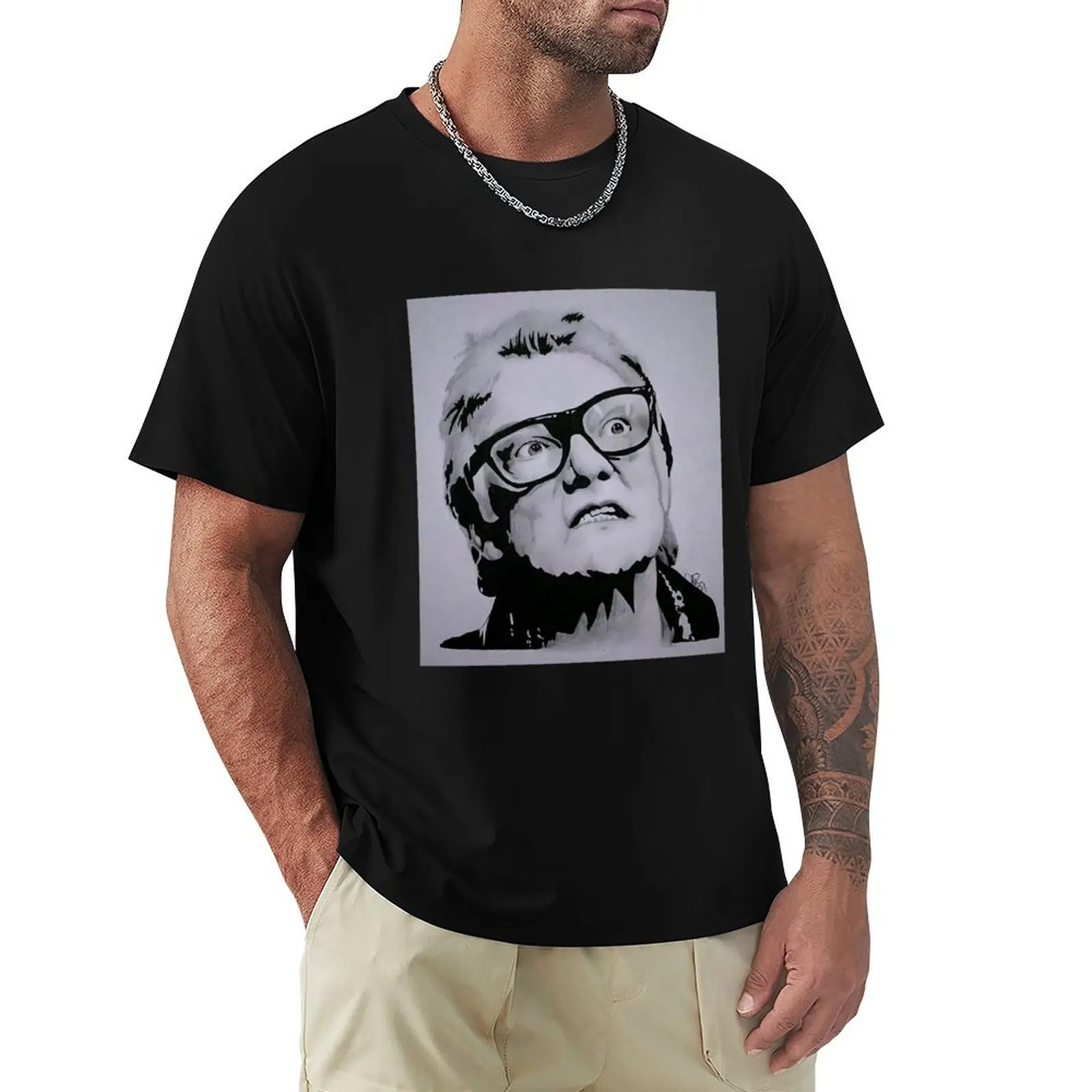 

Bricktop Portrait. T-Shirt baggy shirts Louboutins Funny t-shirts men t shirt