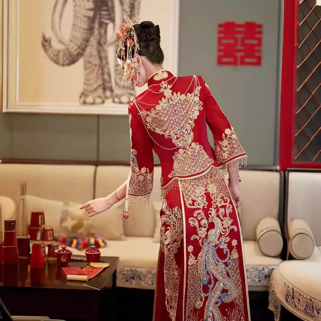 

Vintage Lovers Wedding Dress Cheongsam Chinese Style Marriage Set Embroidery Bride Bridegroom Costume Oriental Toast Clothing