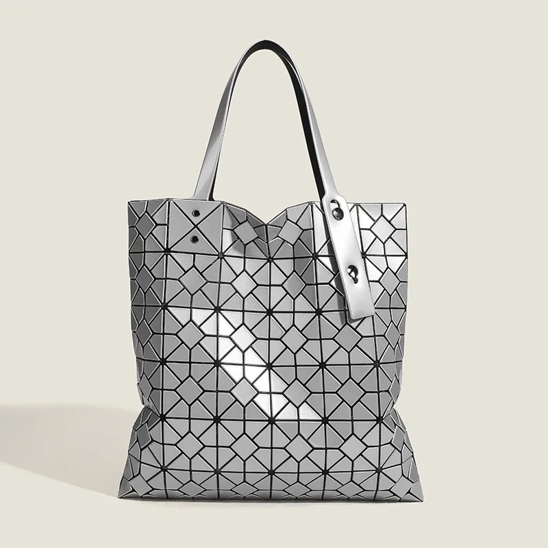 

New Fashion Large Capacity Tote Bag Versatile Geometric Commuter Shoulder Bag Unisex Casual Handbag
