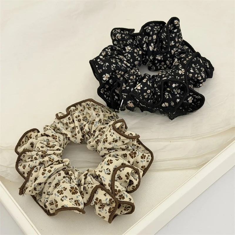 Seiden-Elastikband Vintage Blumen-Haargummis für Frauen Mittlere Größe Landhausstil mit Fixierkante Haarbänder Scrunchie-Set – Detail 3