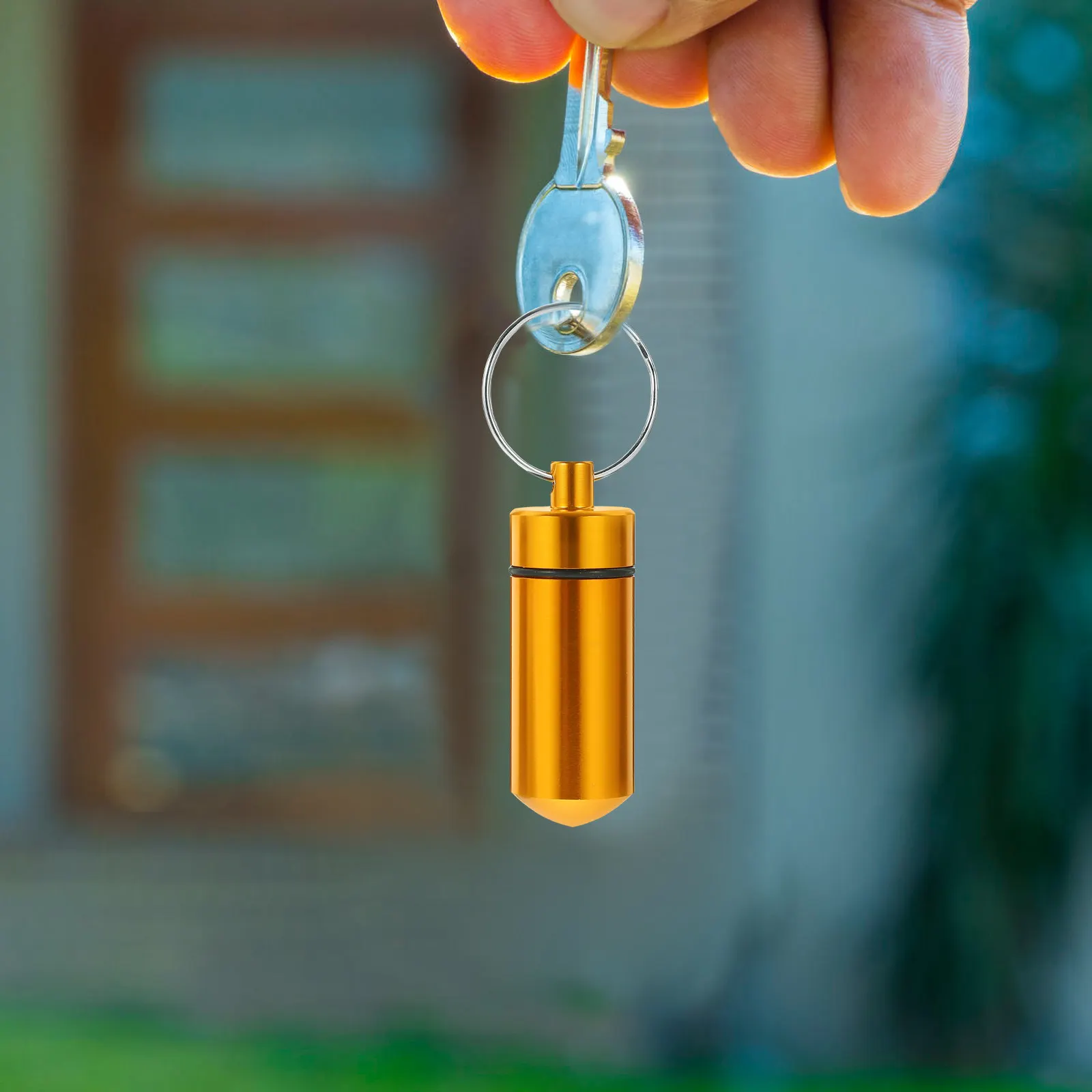 

Набор из 7 водонепроницаемых мини-контейнеров для лекарств с брелоком-подвеской, портативный органайзер для таблеток, дорожный футляр для экстренных случаев на природе