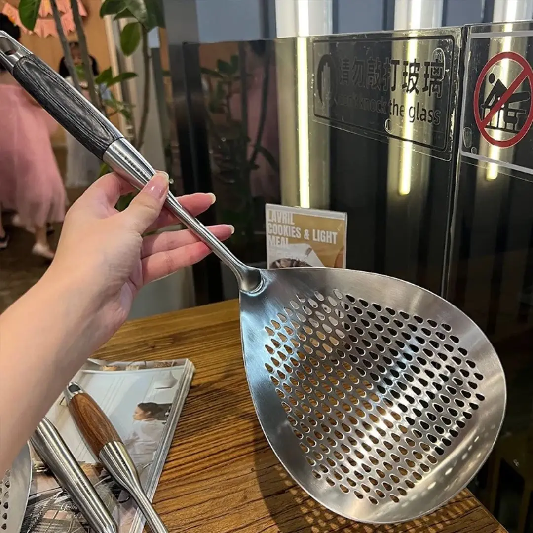 [18/10 Stainless Steel] Spoon for Cooking Noodles, Net for Fishing Dumplings, Long Handle Spoon, Magic Tool for Fishing Spoons