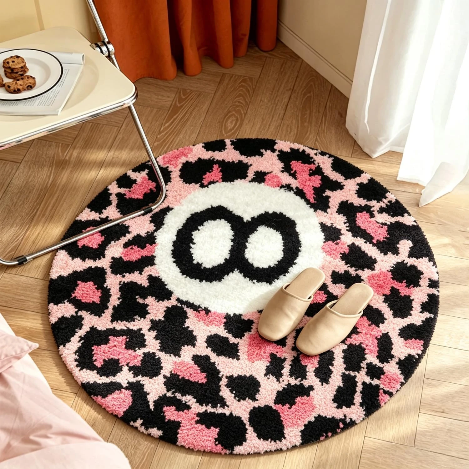 Electronics Repair Workstation - VIKAMA Pink Leopard Print Round Plush
