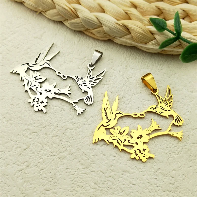 3Pcs Hummingbirds Kisssing Flower Love Pendants For Women Men Stainless Steel Gold Silver Color Birds Charms Jewelry Gifts