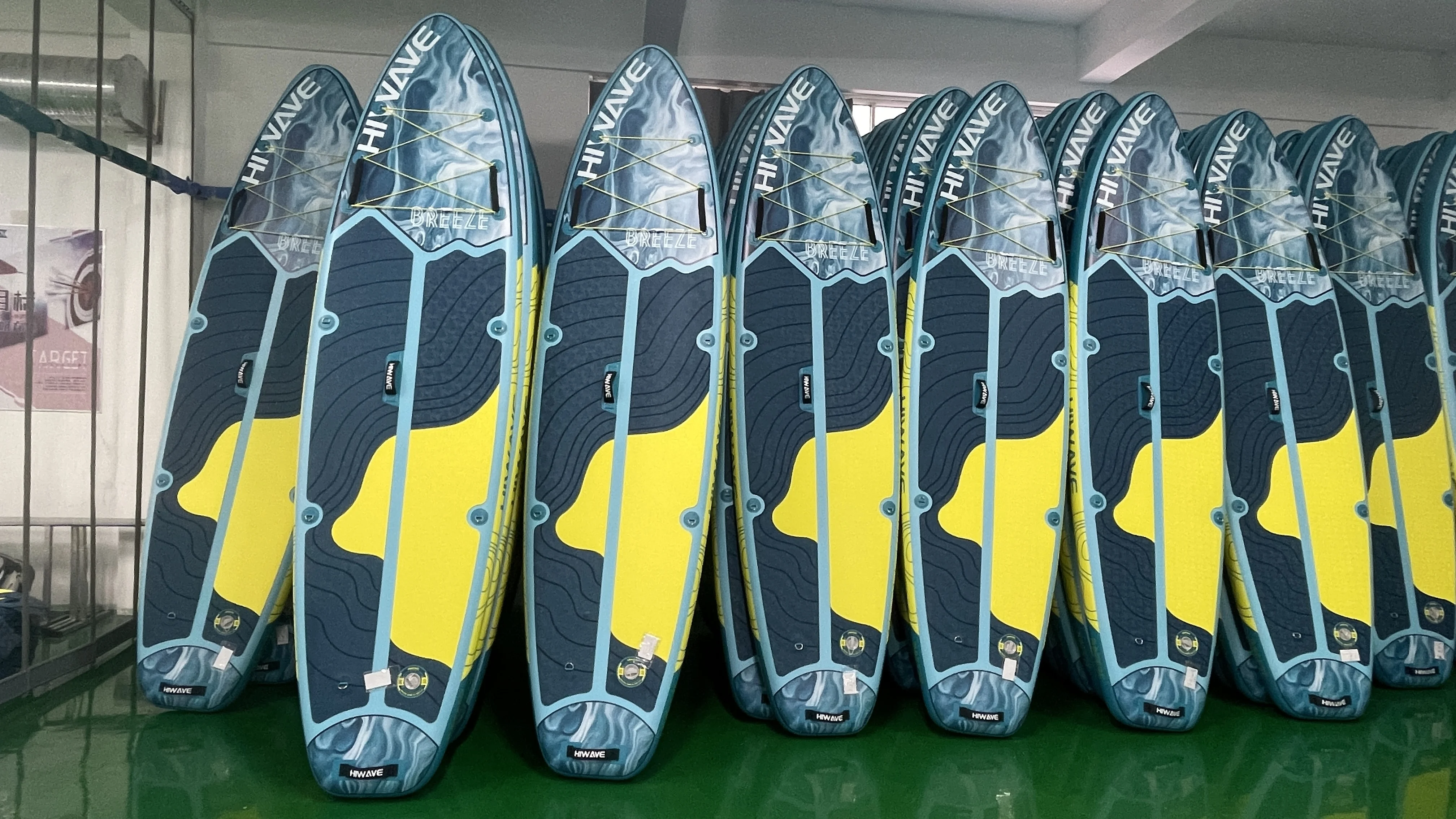 

Надувная SUP-доска для серфинга и водных видов спорта, 11'x34"x6", особо широкая, с аксессуарами, по заводской цене