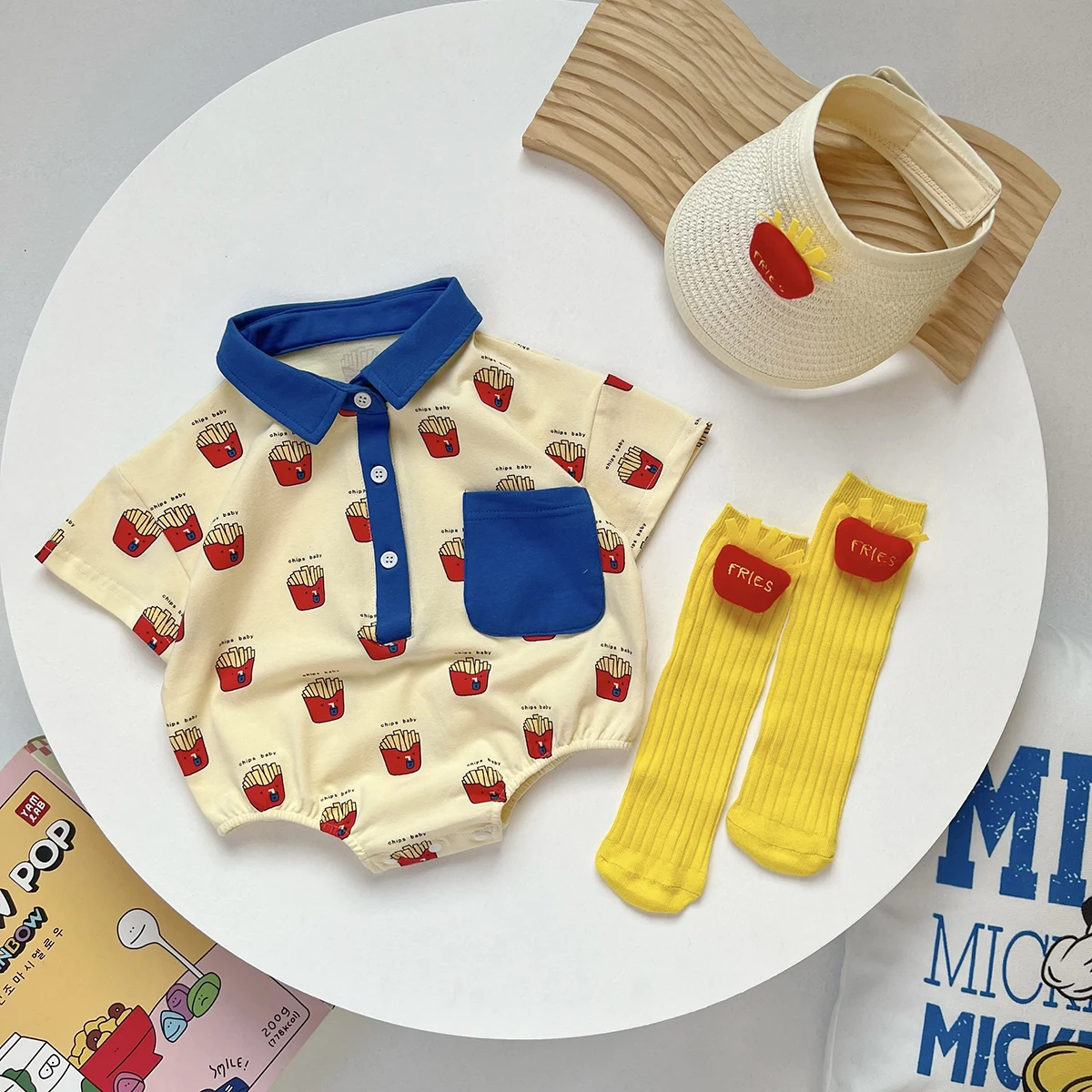 Baby lapel jumpsuit cute french fries short sleeved bun jacket baby goes out to take photos super cute  아기 코스프레  신생아촬영