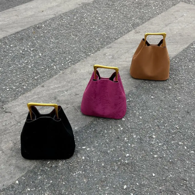 2025 Chic Designer Vintage Women Suede Frosted Leather Bucket Handbag Luxury Metal Handle Tote Bag Trendy Commuter Crossbody Bag view 4