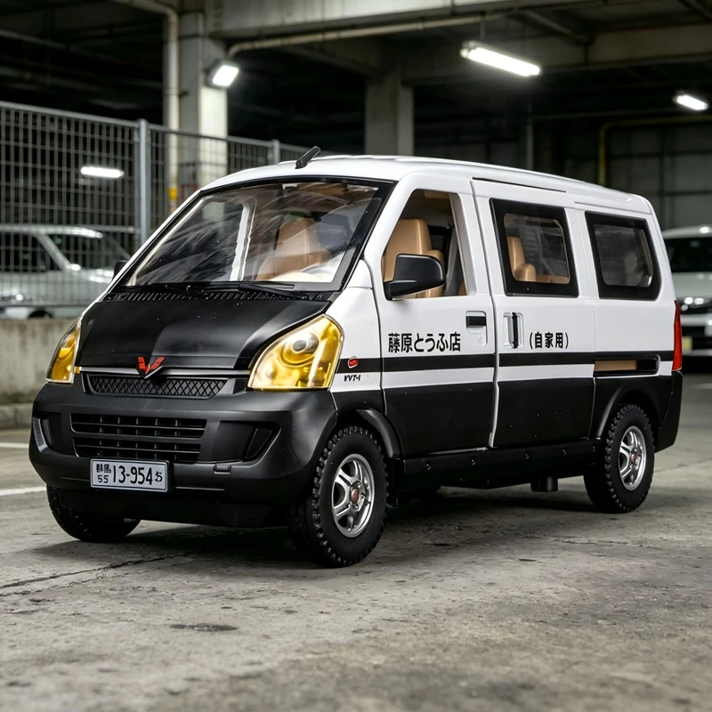 

1: 24 simulation alloy van model doors on both sides that can be opened, and the front hood and trunk door can also be opened