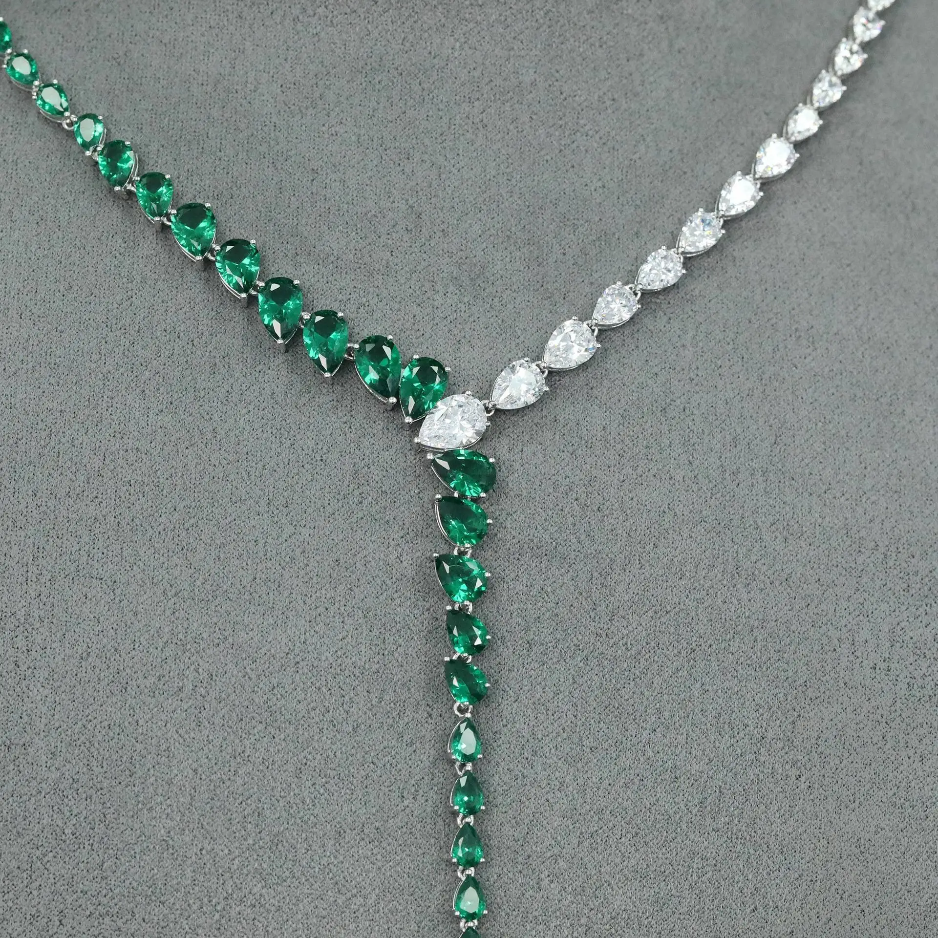 Luxury evening dress accessories European suit micro-inset zircon long super flash bride dress necklace earrings Two-piece set
