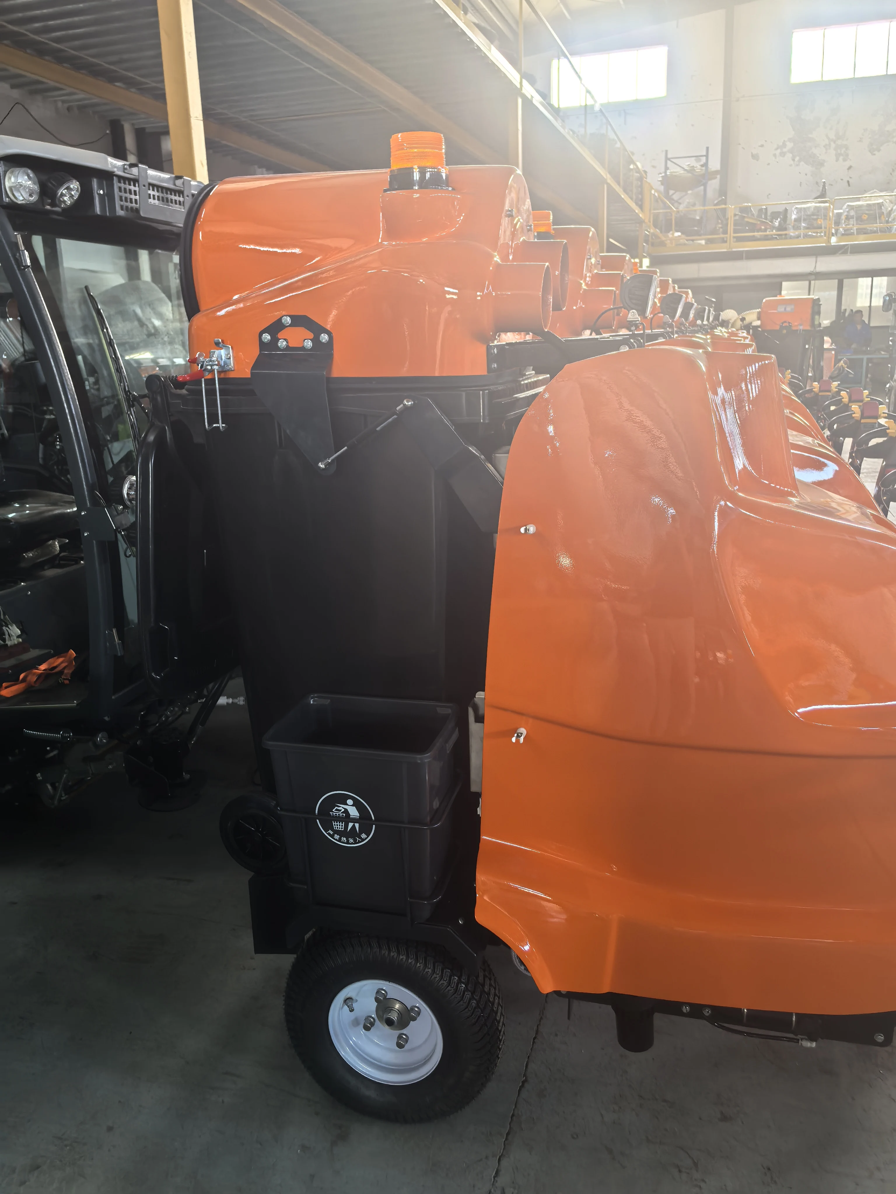 Convenient Green Environmental Protection Garbage Collection Vehicle Elephant Trunk 4x2 Electric Engine-New Eco-Friendly