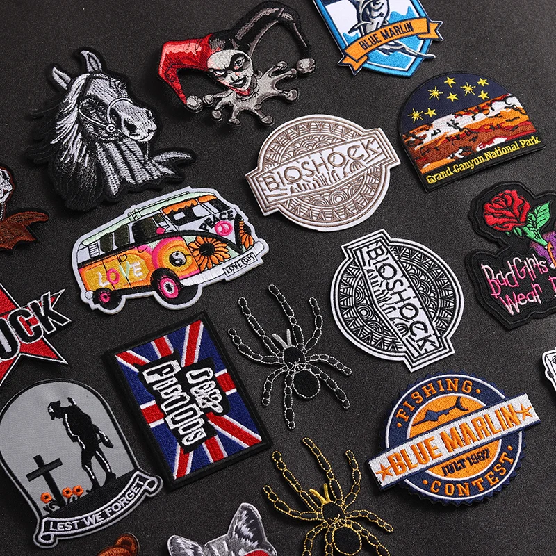 Punk animal style Spider, Horse Head, Little Bear, Little Cat Iron-On Patches Clothe Embroidery Applique Badges