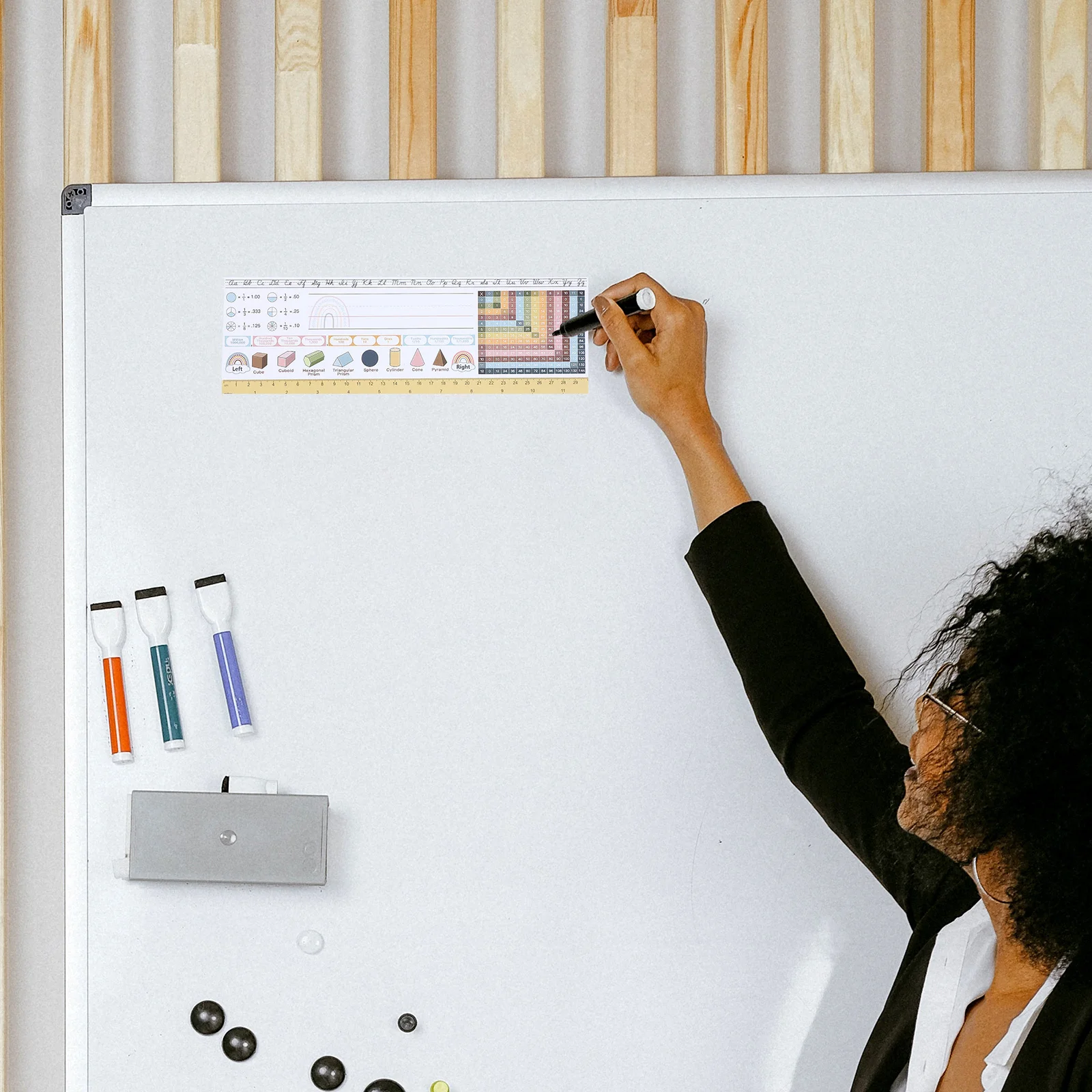 25Pcs 교실 책상 명찰 종이 다채로운 학생 책상 태그 학교를위한 전통적인 원고 학습 도구