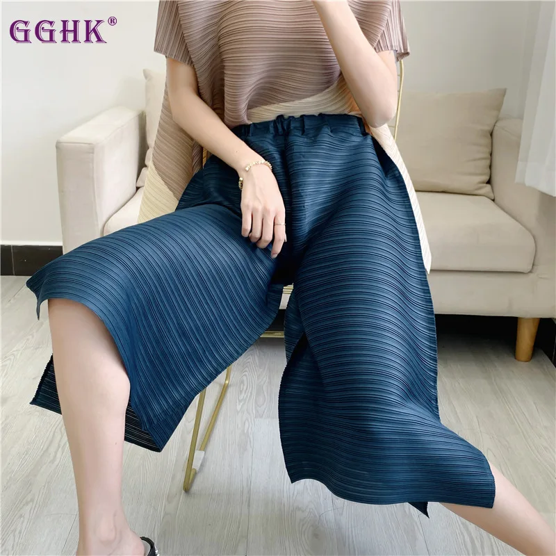 

GGHK Miyaake 2023 Summer New Pleated Wide-legged Pants Loose Thin Pleated Pants Korean Version of The Only Beautiful Dress Spot