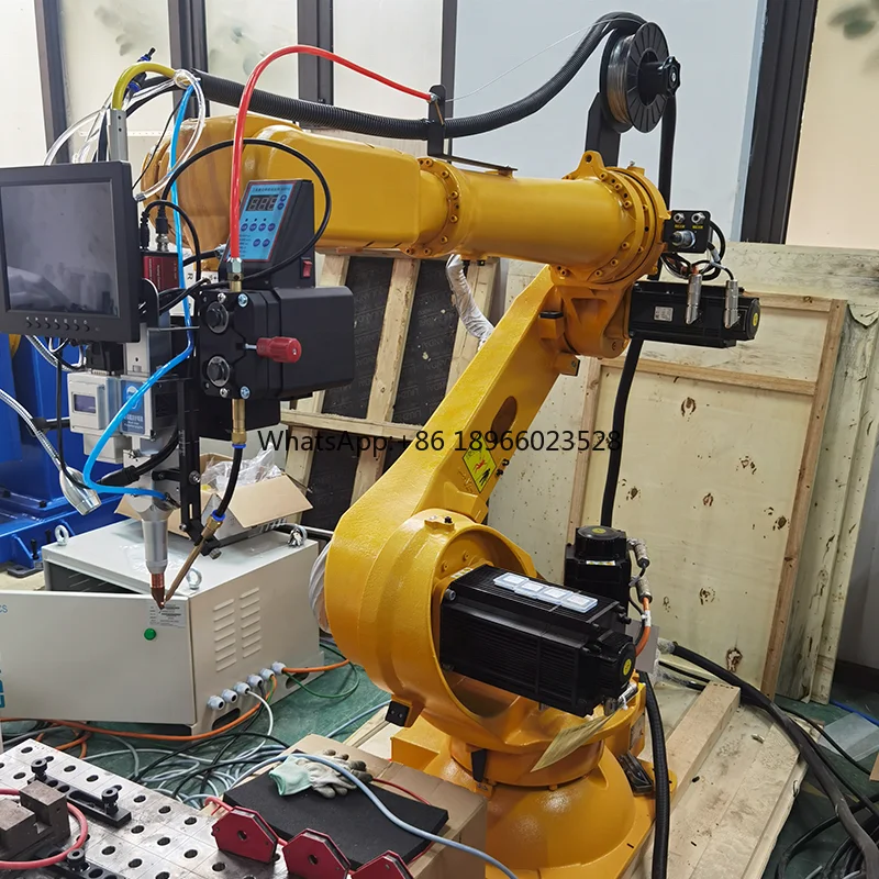 1000W 1500W 2000W Automatic 6 Axis Robot Arm Fiber Laser Robotic Welding Machine For Corner Welding Laser Welders