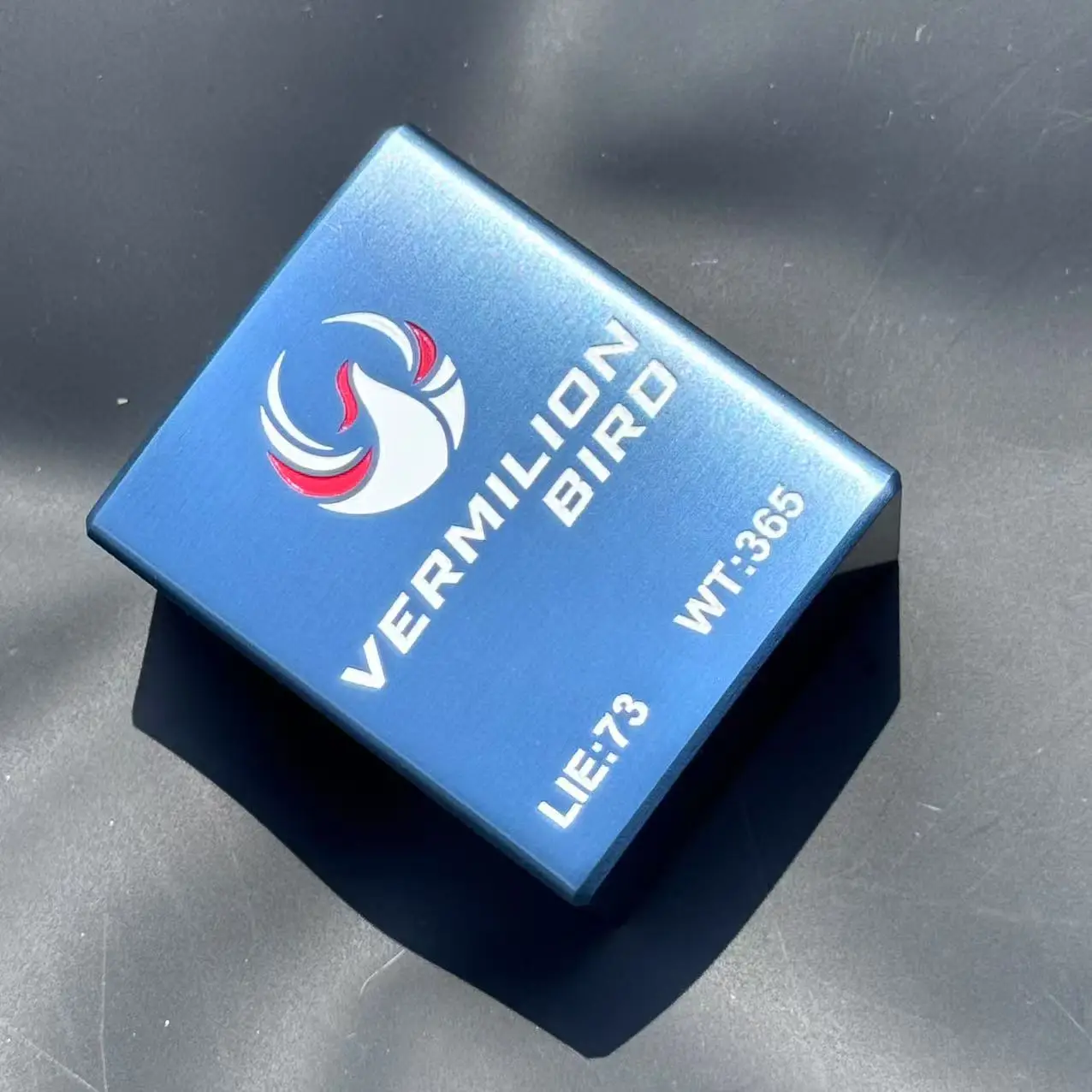 

Тренажер для гольфа из кованой нержавеющей стали Vermilion Bird — профессиональная тренировочная клюшка для точного контроля, легкий дизайн