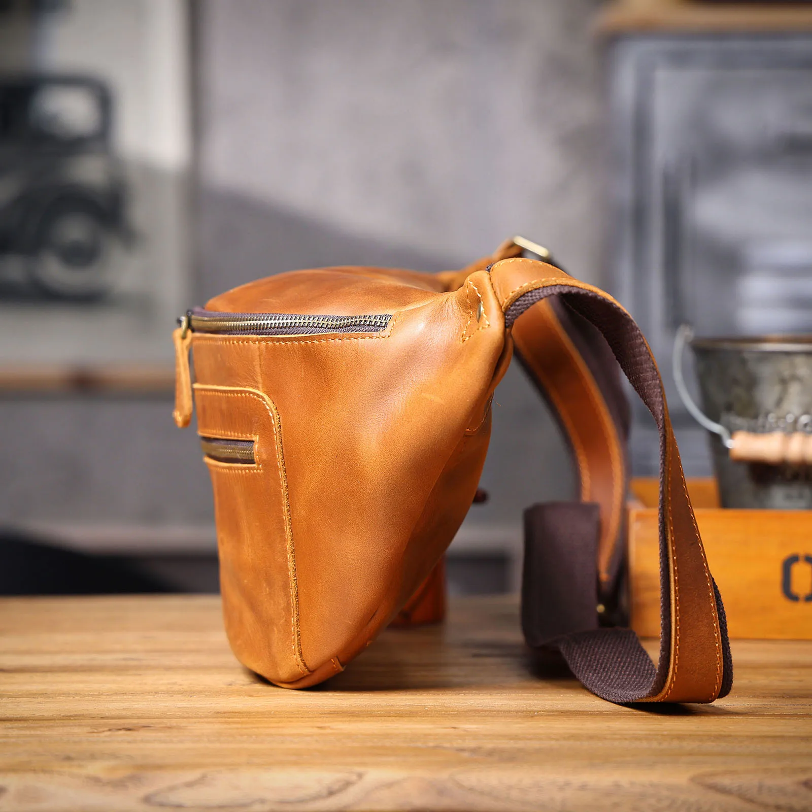 S.WORKER Vintage Brusttasche aus echtem Leder für Herren, Vintage, langlebige Brusttasche, Umhängetasche für Herren, Geschenk für Weihnachten – Detail 19