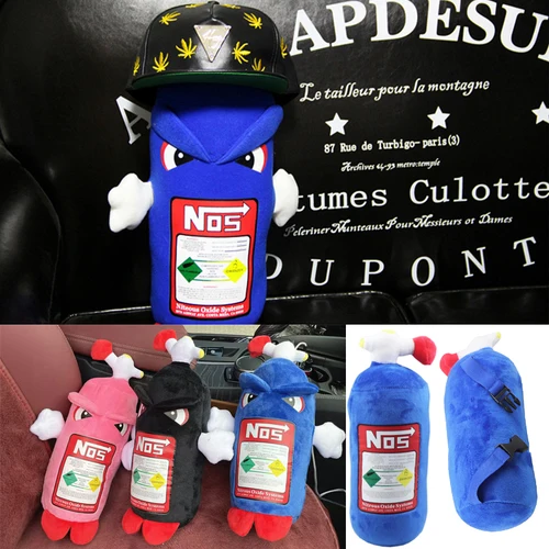 Imagen 1 del producto Asiento de coche NOS reposacabezas almohada universal de felpa almohada para el cuello cojín Nos botella juguetes de peluche suave JDM cojín regalos interior del coche