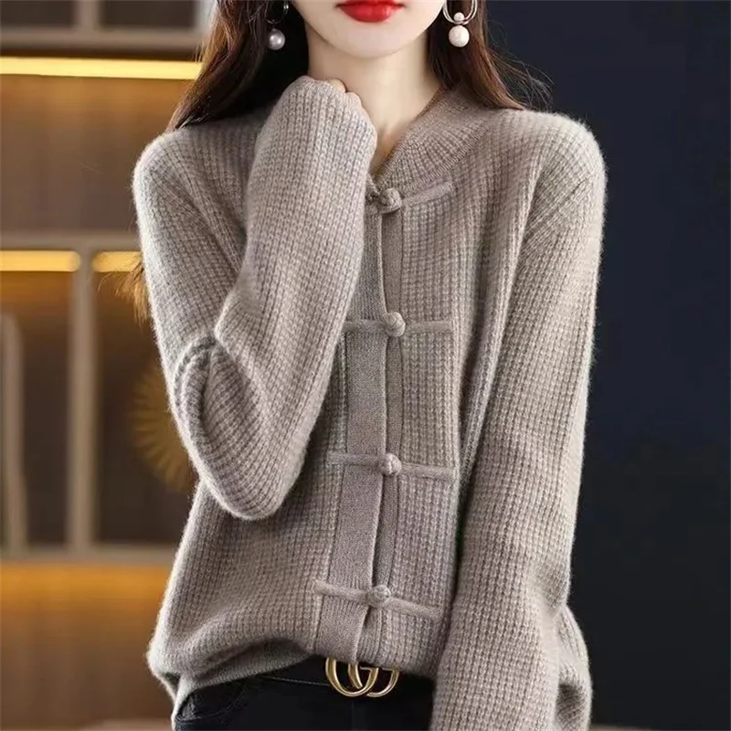 Knitted Sweater Cardigan Women\'s 2023 New Autumn/winter Stand Collar Retro Buckle Loose Fitting National Style Sweater Jacket To